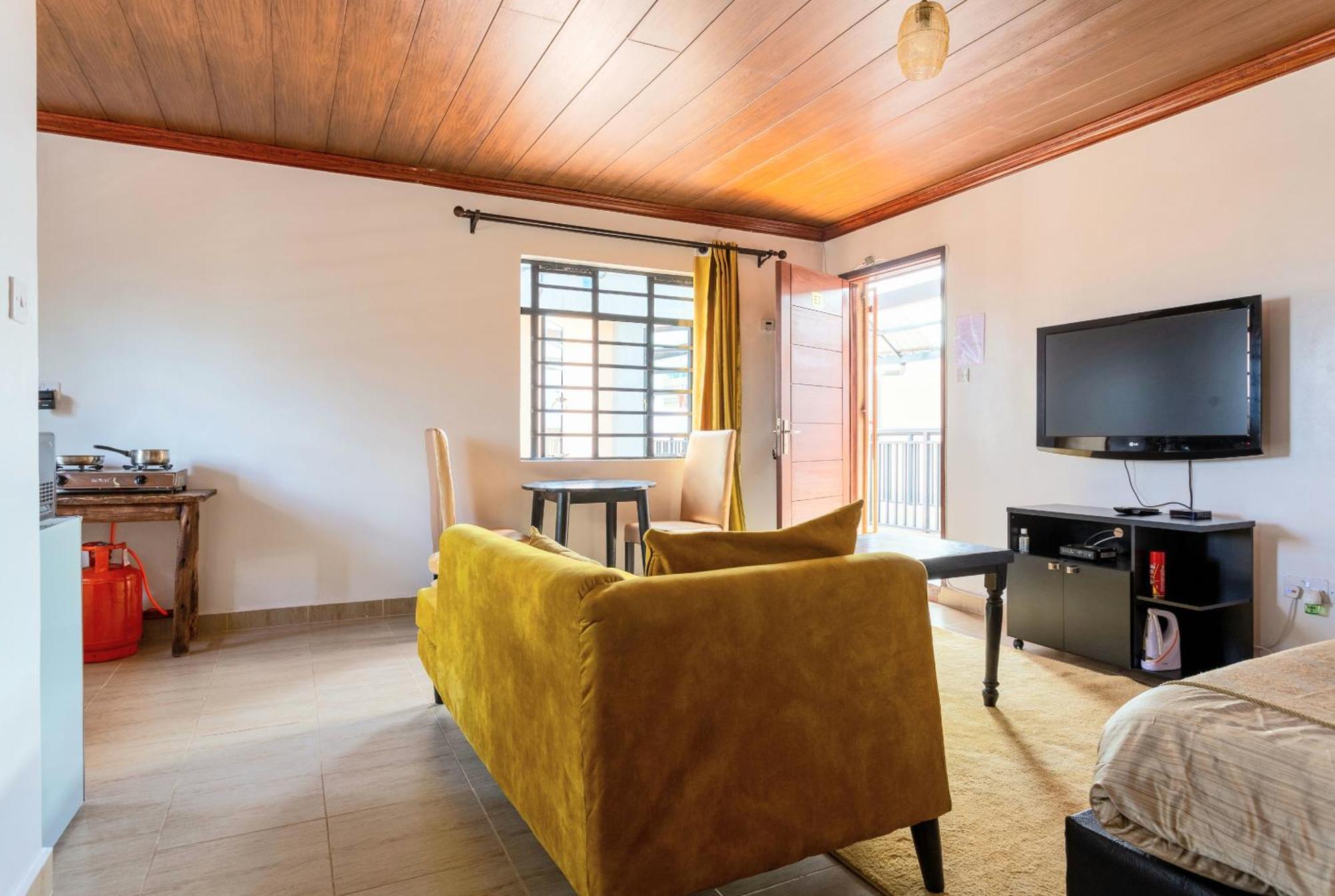 Penthouse Rooftop Studio With King Bed 奈洛比 外观 照片